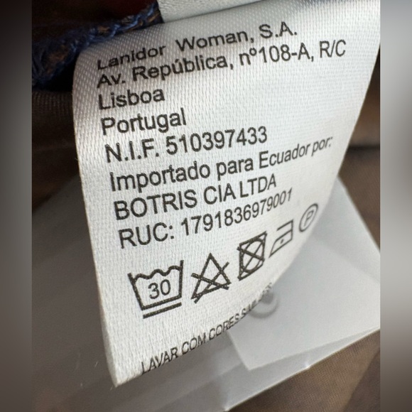 NWT LANIDOR Blue & Cream Paisley Button Down Shirt Lightweight Family Owned - Picture 11 of 12